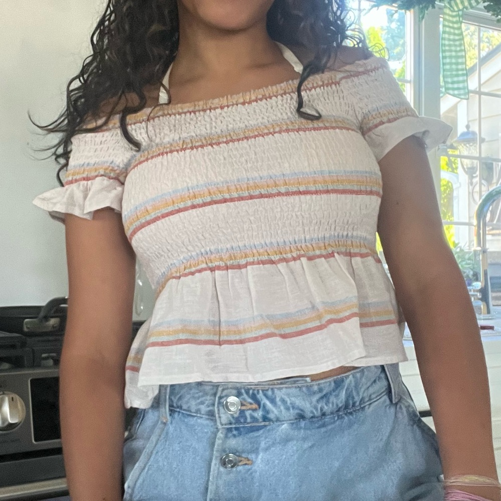 American Eagle top